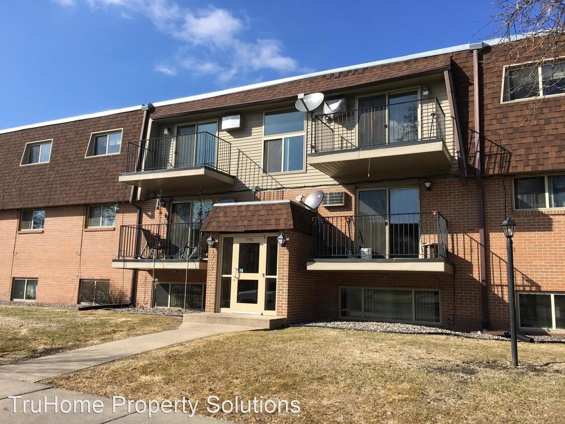 Primary Photo - 2 br, 1 bath House - 1702 22nd Ave S #212
