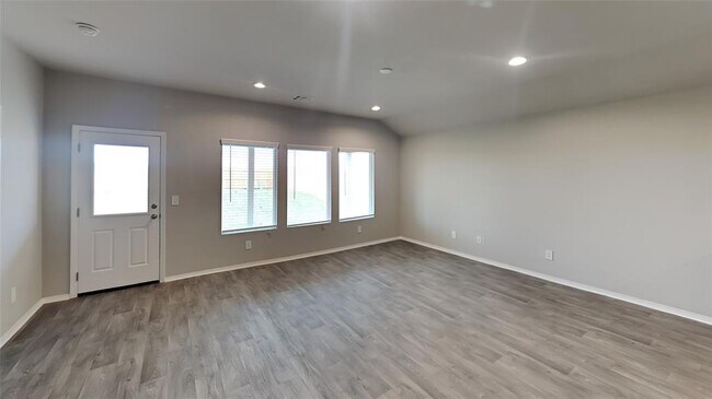 Building Photo - 10509 NW 25th St