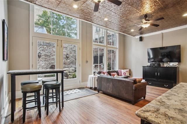 Building Photo - 216 Chartres St