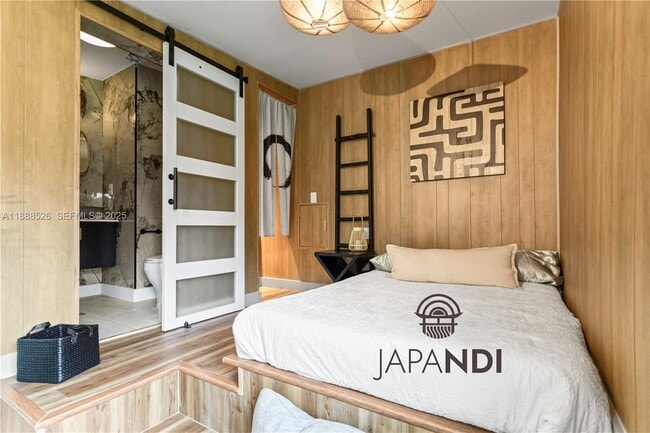 Building Photo - 499 NE 112th St