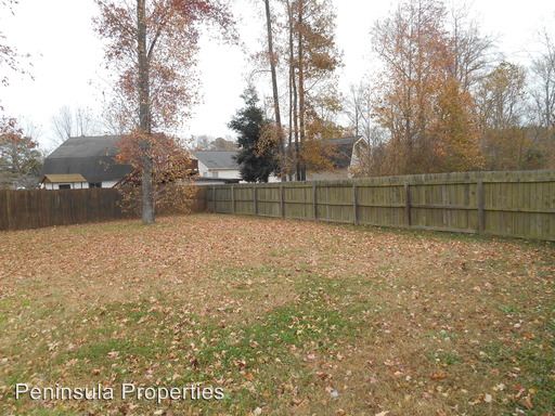 Building Photo - 4 Clydesdale Ct
