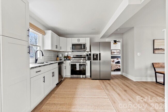 Building Photo - 1707 Wilson W Lee Blvd