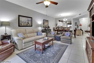 Building Photo - 7823 Regal Heron Cir