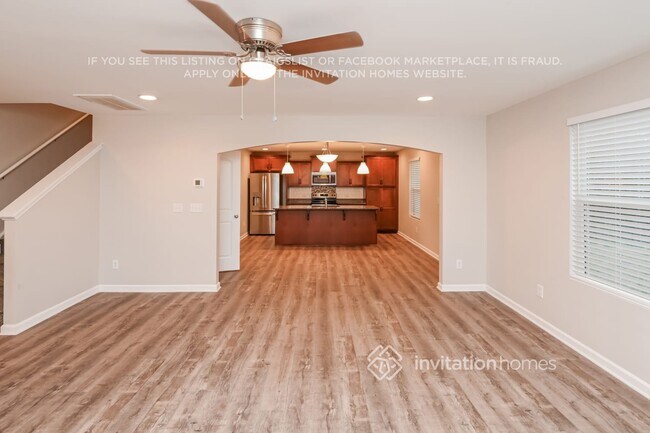 Building Photo - 1062 Manston Pl SW