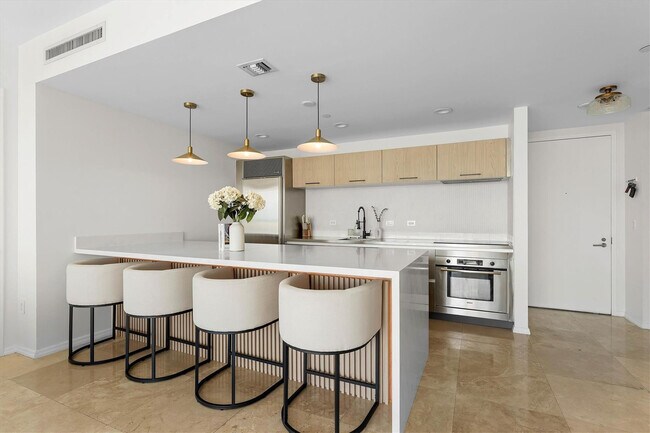 Building Photo - 1040 Biscayne Blvd