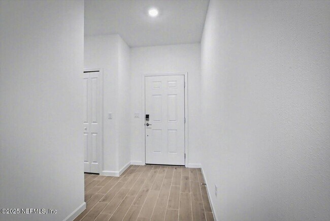 Foto del edificio - 2692 Field Daisy Ln