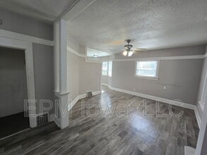 Building Photo - 1001 Randolph St
