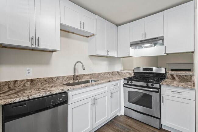 Foto del edificio - 1836 Cumberland Valley Pl SE