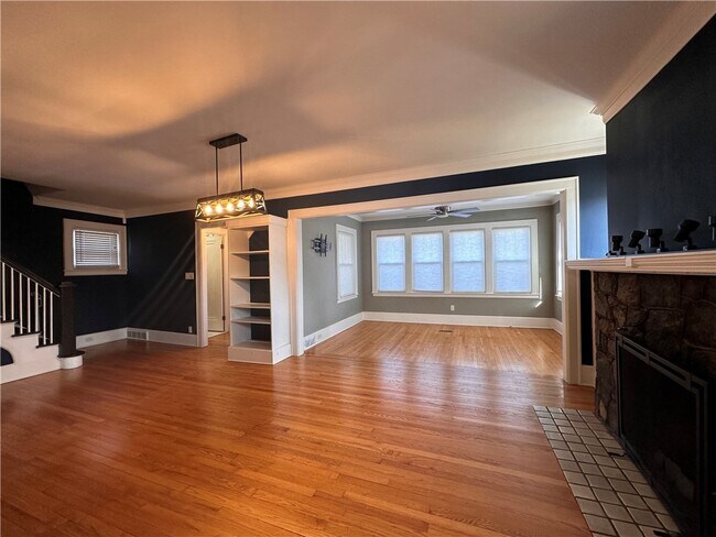 Foto del edificio - 3860 Myrtle St