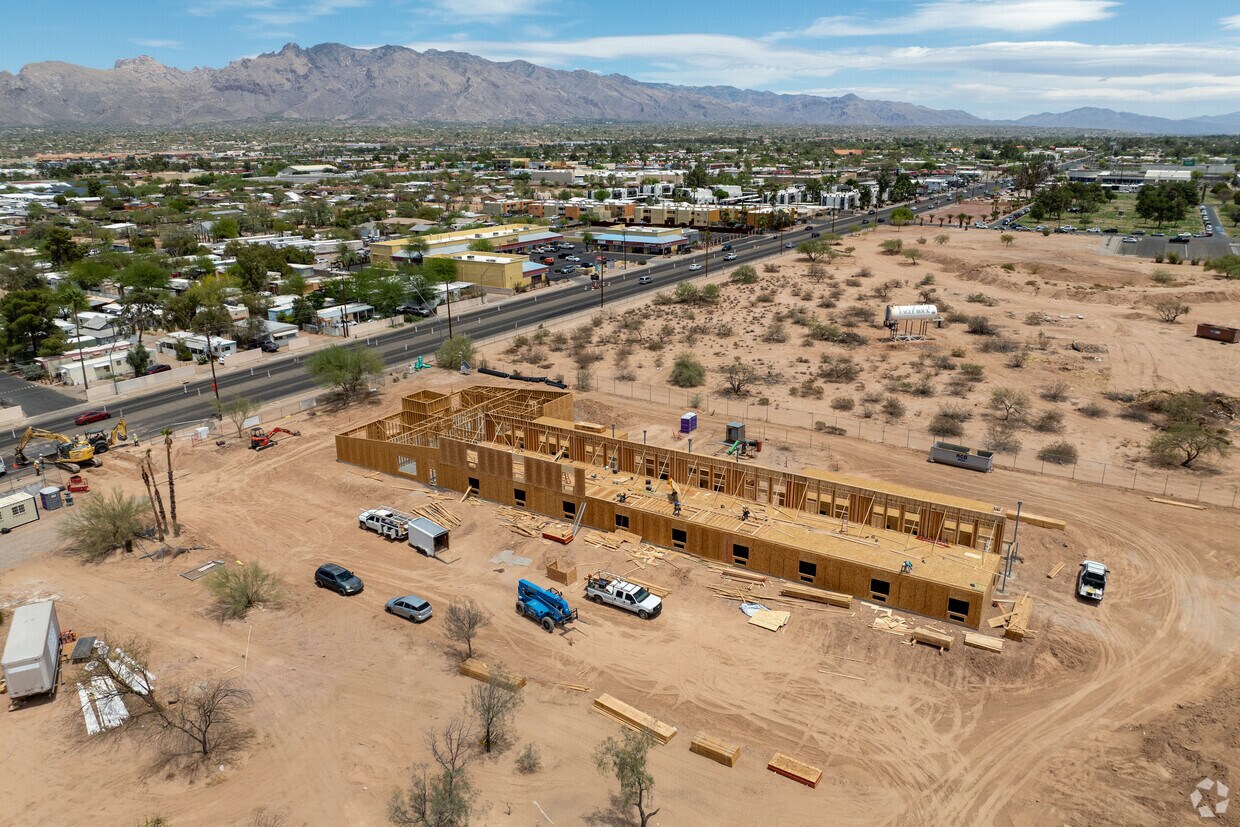 Foto aérea - Sequoia Transitional Apartments