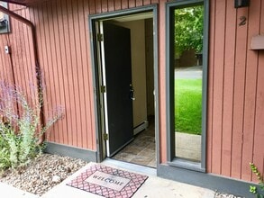 Building Photo - Beautiful Two-story, 3 Bed, 1.5 Bath Condo 1/2 Mile from CSU!