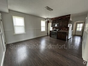 Building Photo - 3 Imperial Pl