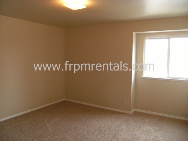 Building Photo - 5683 W Dorian Ln