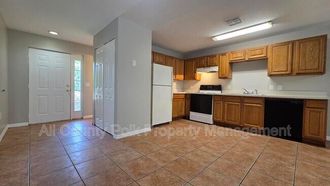 Foto del edificio - 1210 Fairway Dr