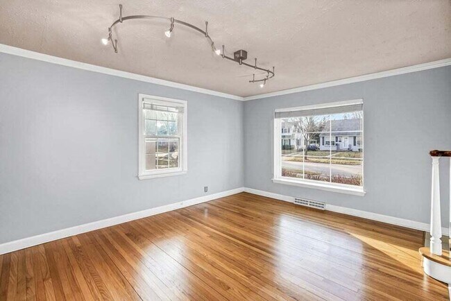 Foto del edificio - 5160 N Bay Ridge Ave
