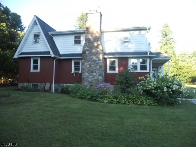 Building Photo - 50 Cedar Brook Rd