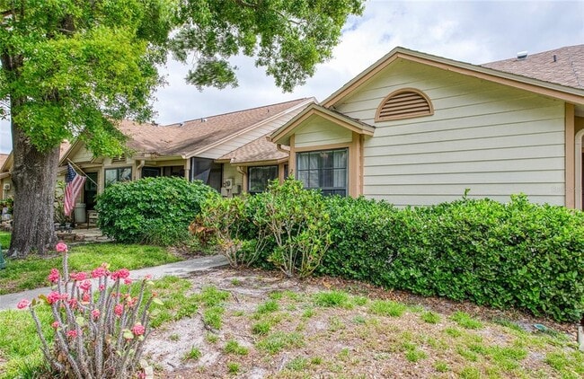 Building Photo - 2617 Bentley Dr