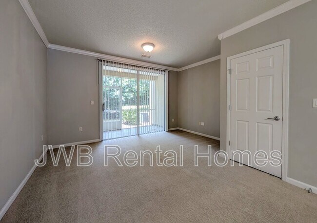 Foto del edificio - 8090 Summer Cove Ct