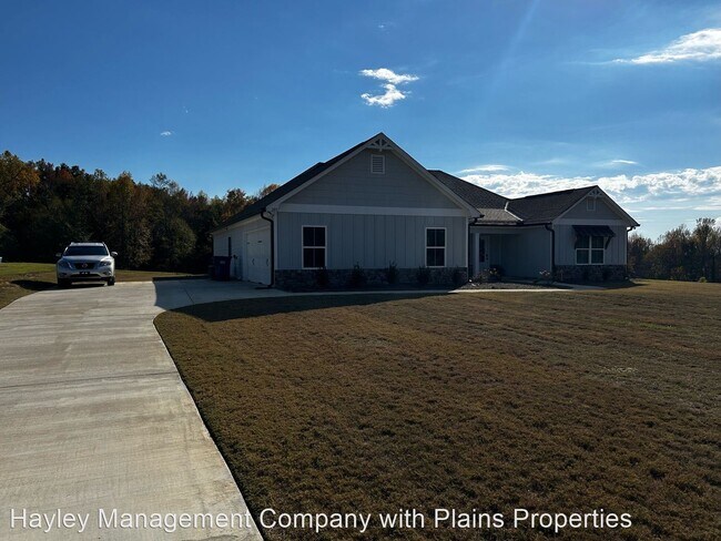 Foto del edificio - 4 br, 2 bath House - 285 Lee Road 852
