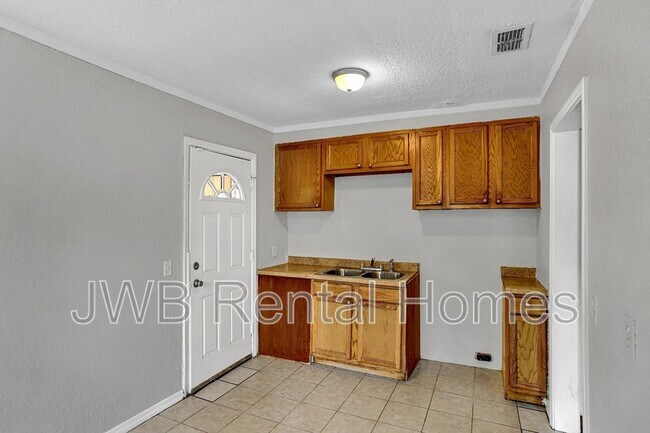 Foto del edificio - 3803 Gladys St