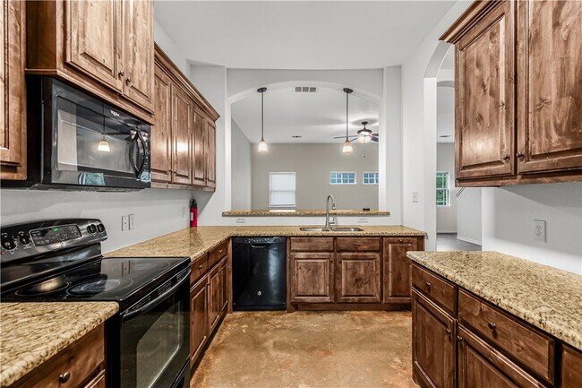 Foto del edificio - 3933 John Sharp Pkwy