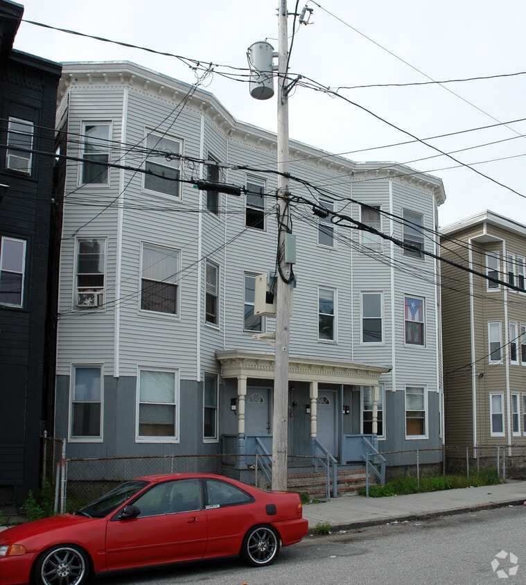 Building Photo - 23-25 Springfield St