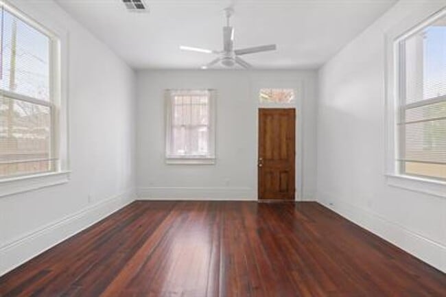 Foto del edificio - 1832 Baronne St