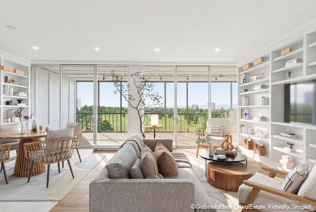 Building Photo - Stunning 1 bed 1 bath 10th floor unit overlooking the park!