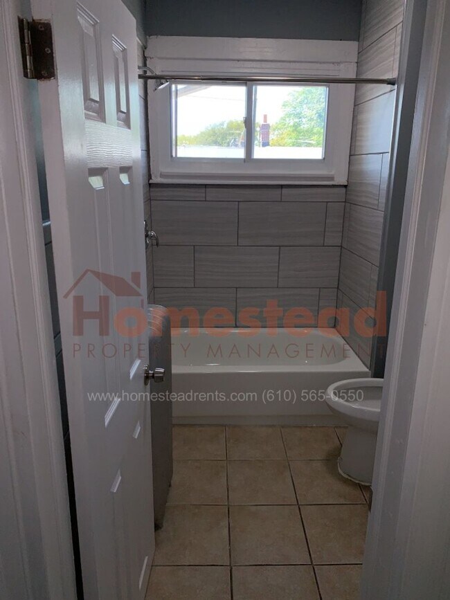 Foto del edificio - 4521 N 7th St