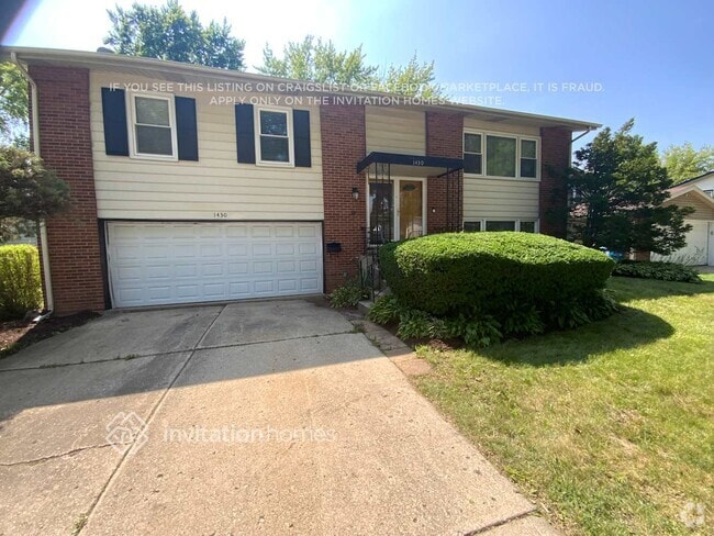 Building Photo - 1430 S Chestnut Dr