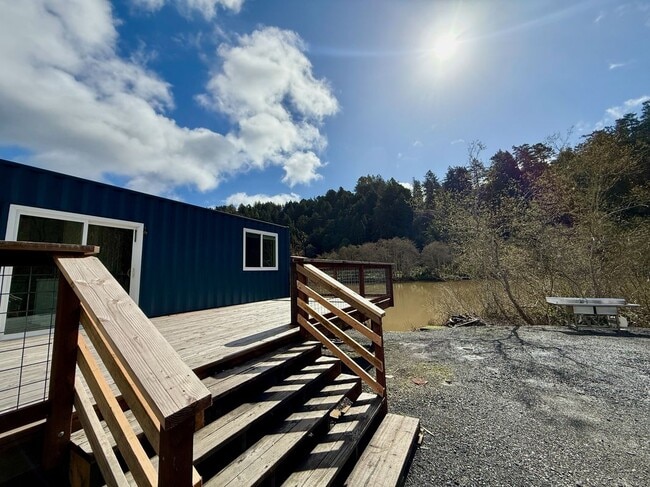 Foto del edificio - 29960 CA-116