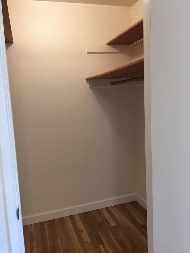 Building Photo - First month free! Great location! Dishwash...