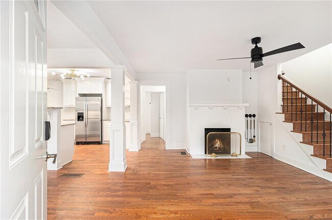 Foto del edificio - 1719 Flat Shoals Rd SE