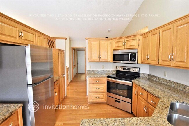 Foto del edificio - 21020 Floral Bay Dr N