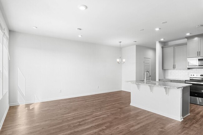 Foto del edificio - 5338 Bellflower Hls