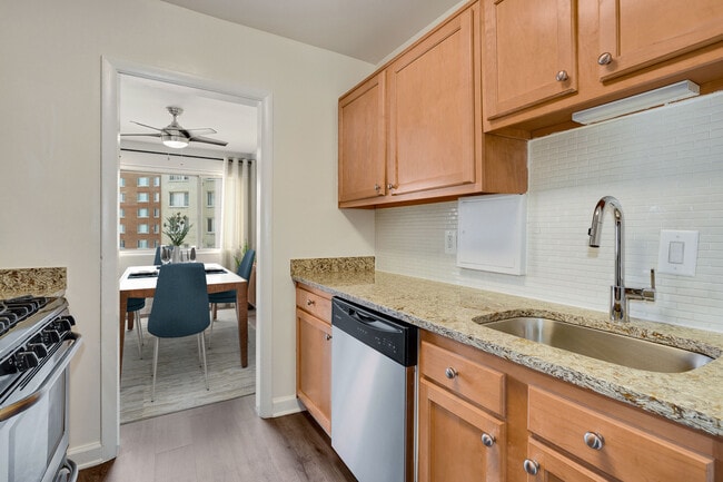 Building Photo - Cortland on Pike