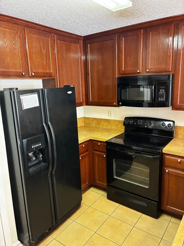 Building Photo - 9344 Scaup Way