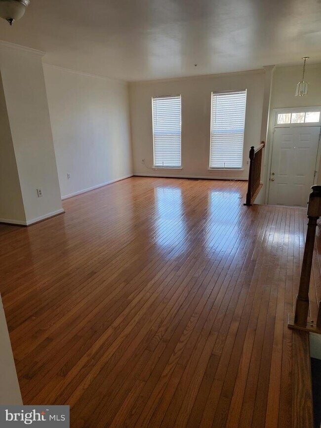 Building Photo - 1809 Manorfield Ct