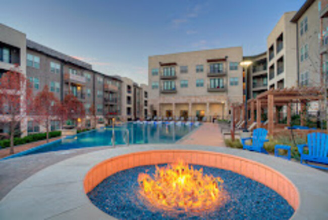 Building Photo - 18102 Talavera Ridge