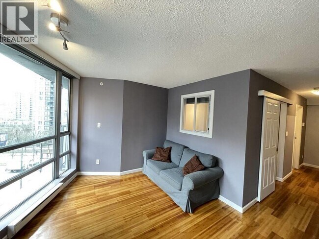 Photo du bâtiment - 501 Pacific St