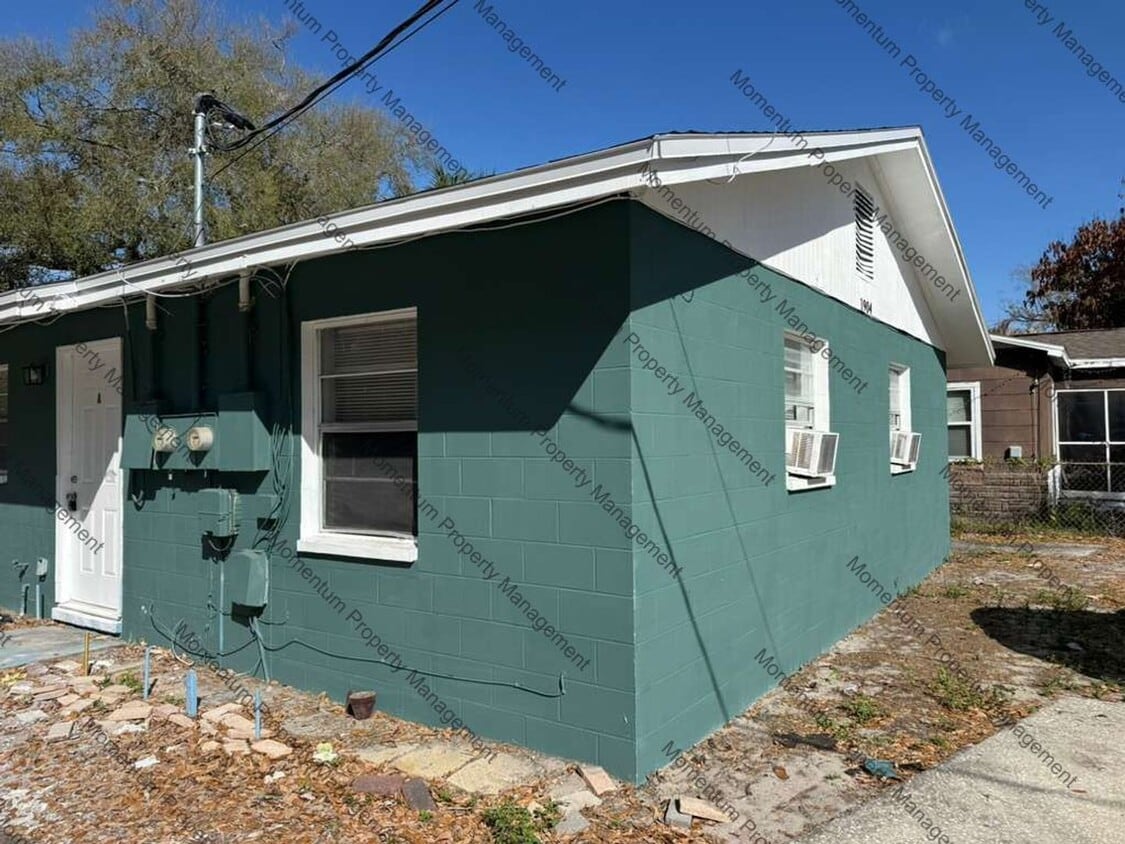 Photo - 1904 N 42nd St A-B