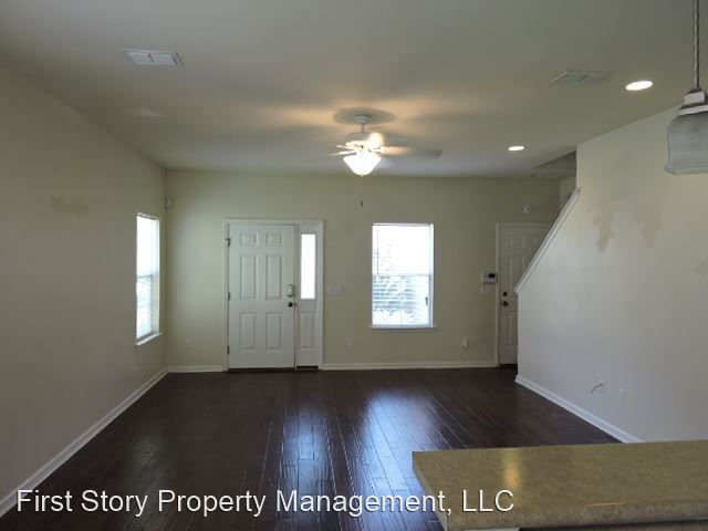Foto del edificio - 3 br, 2.5 bath House - 904 Chase Creek Circle