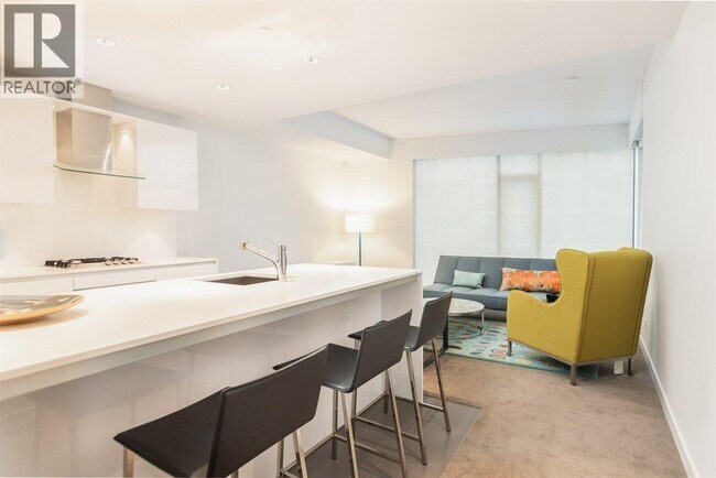 Photo du bâtiment - 5111 Brighouse Way