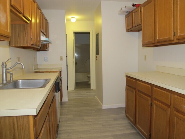 Foto del edificio - 1610 Fairfield Ave