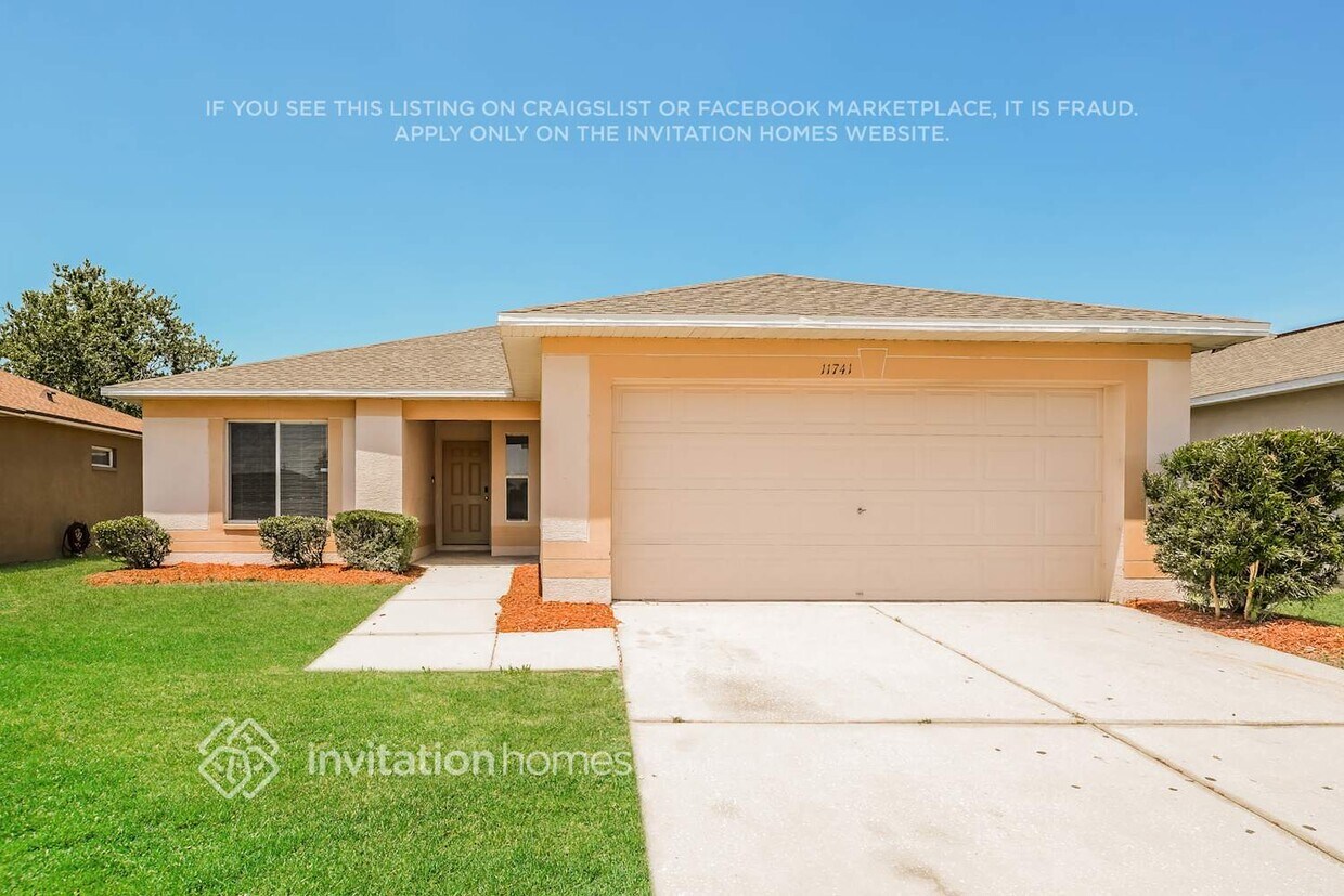 Foto principal - 11741 Brenford Crest Dr