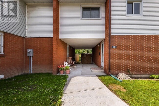 Building Photo - 1045 Morrison Dr