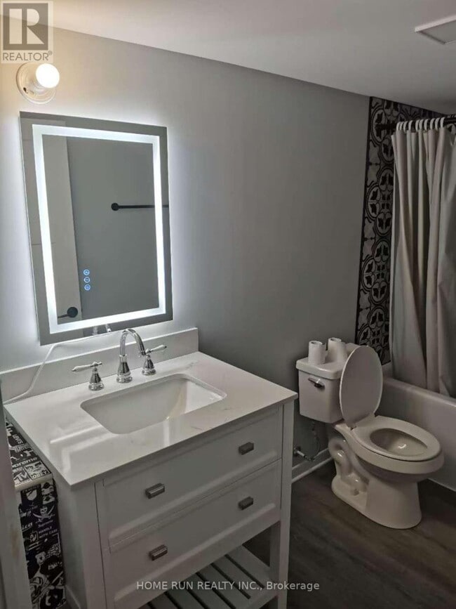 Building Photo - 904 Shimmerton Cir