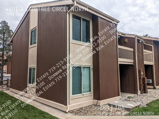 Foto del edificio - 4401 Carefree Cir N
