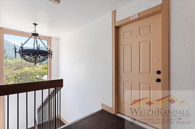 Building Photo - Charming 2-Bedroom 1-Bath Ogden Condo!