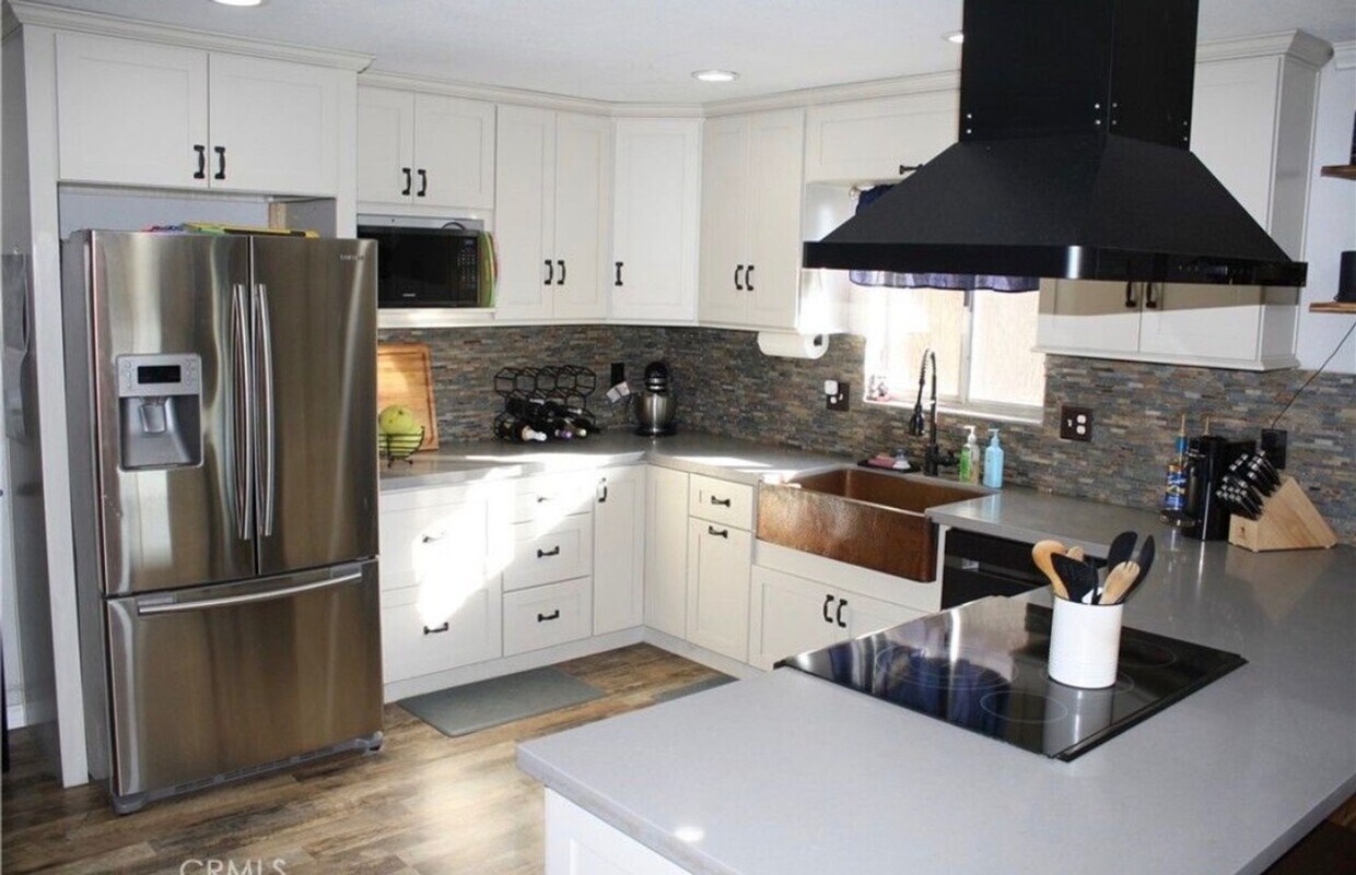 Foto del edificio - Hilmar Home for rent 3 bed 2 bath